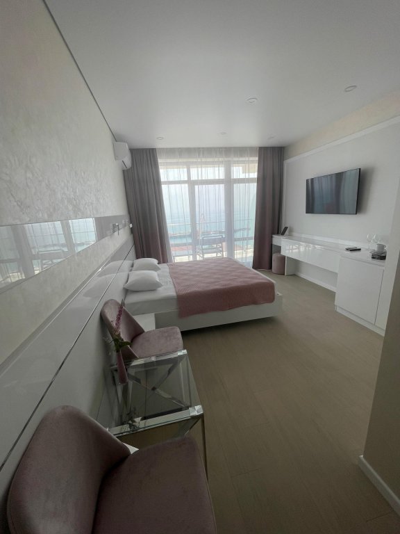 Фото Villa Crown