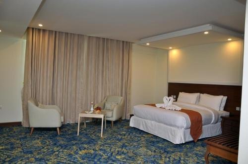 Фото Sur Grand Hotel