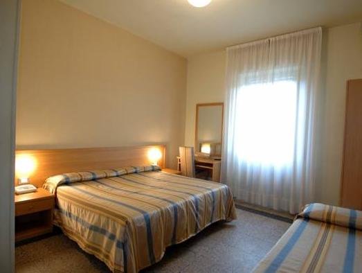 Фото Hotel Moderno