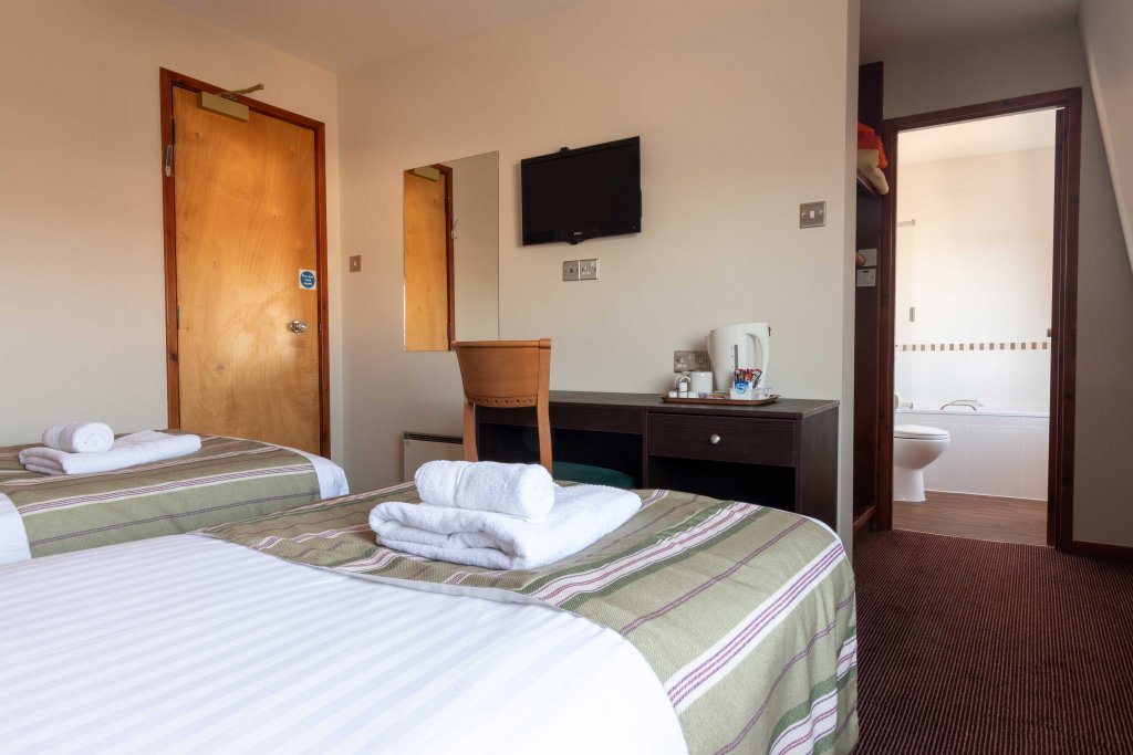 Фото Kings Arms Hotel