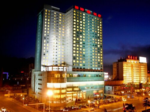 Гостиница Yanji Yanbian International Hotel в Яньцзи