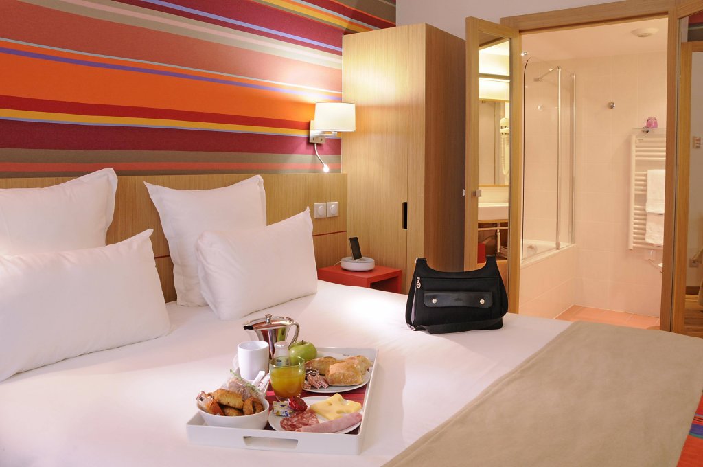 Фото Best Western Hotel du Mucem