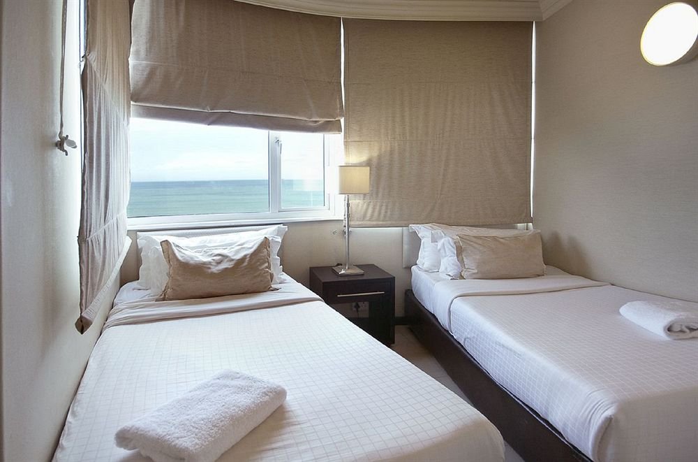 Фото The Blue Waters Hotel