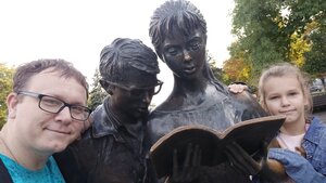 Students Shurik and Lida (Krasnodar, Alexandrovsky boulevard), park, sokak heykeli  Krasnodar'dan