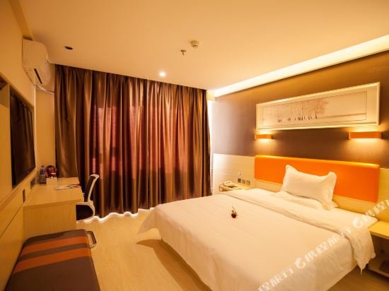 Фото 7 Days Premium Hotel