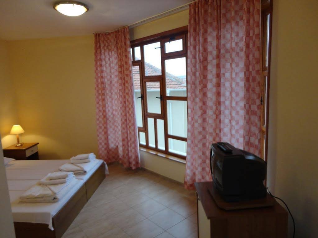 Фото Hotel Antares