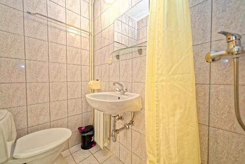 Фото Guest House Jolanda