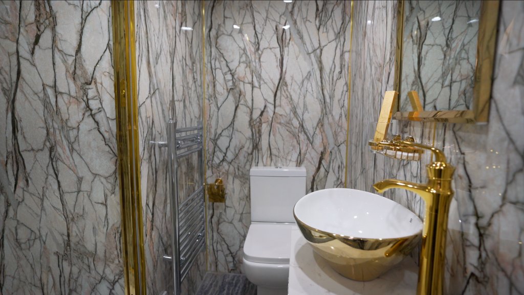 Фото DJ Suites Blackpool