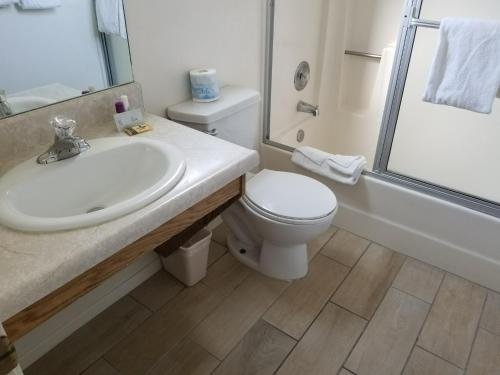 Фото Ramona Valley Inn