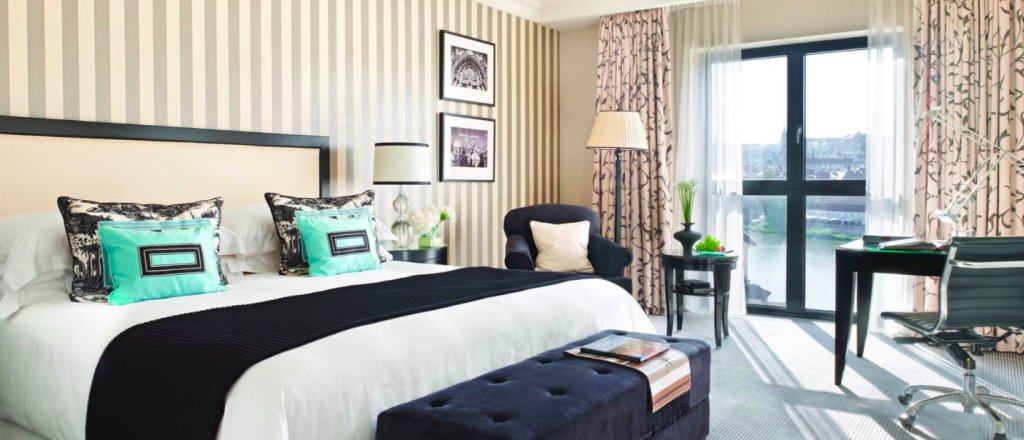 Фото Four Seasons Hotel Prague