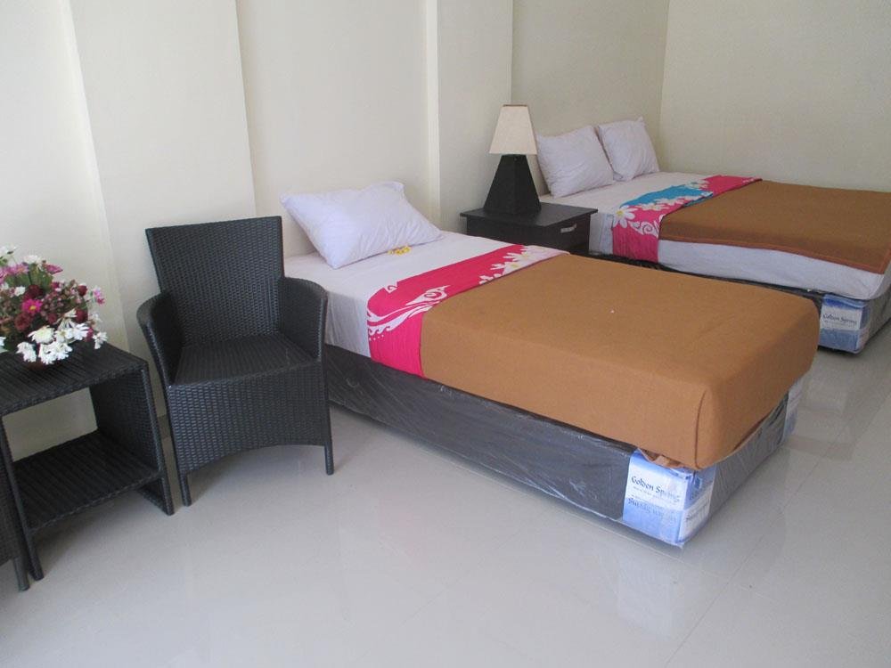 Фото Hotel Ayu Beach Inn