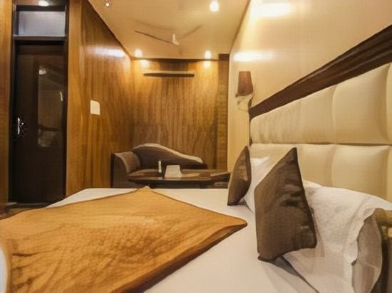 Фото Hotel Shyam Residency