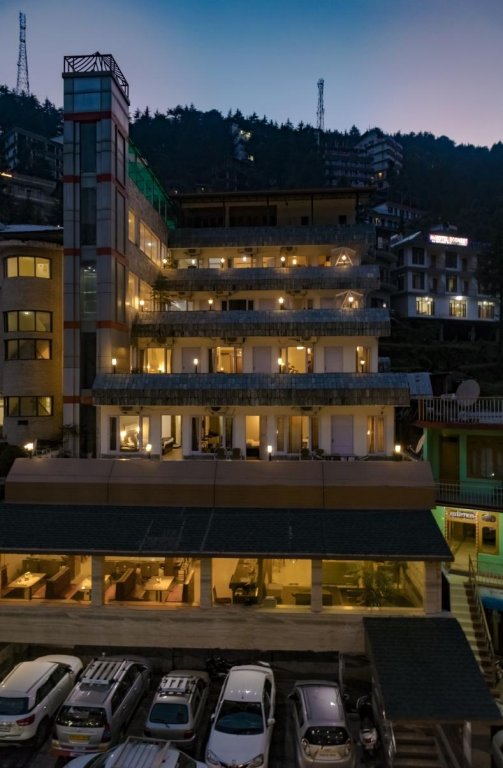 Фото отеля 1