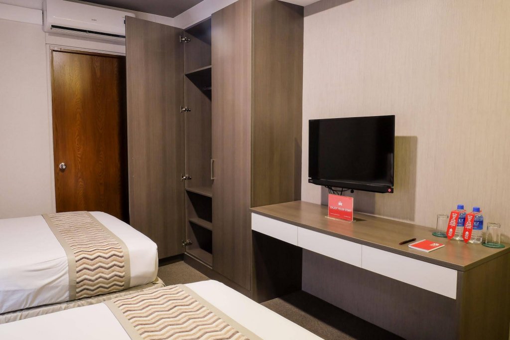 Фото Zen Rooms Zobel Roxas Street Makati