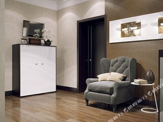 Фото Алексес