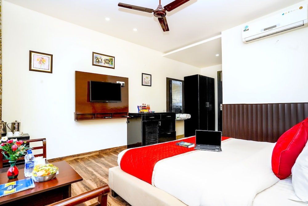 Фото Oyo Rooms Jogiwara Road