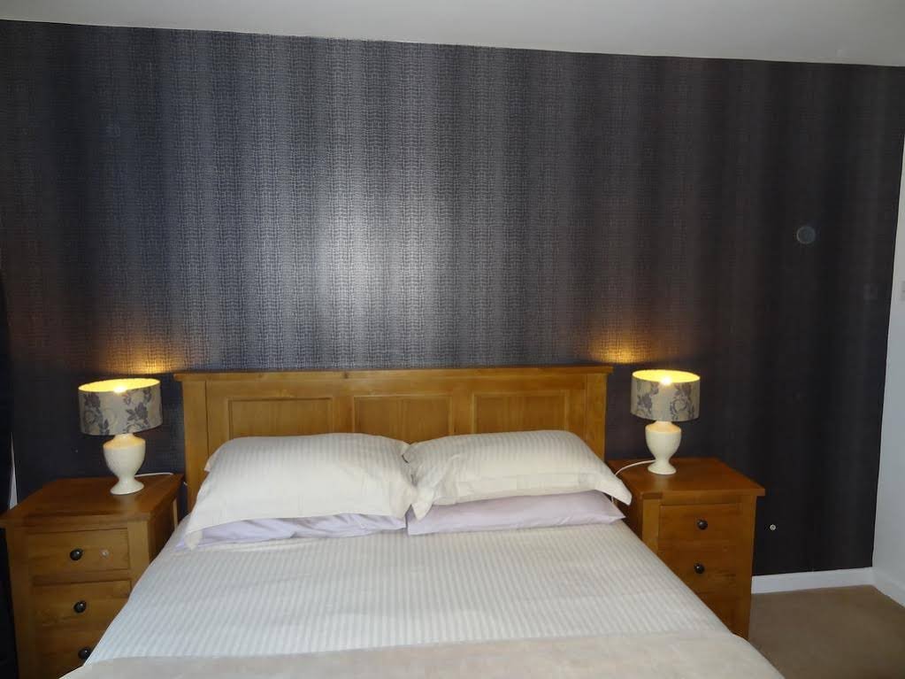 Фото Worth House