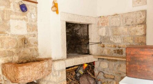 Гостиница Jadro - 250 m From Beach - A4prizemlje в Макарске