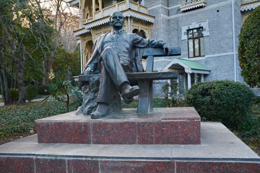 Monument, memorial В.И. Ленин, Republic of Crimea, photo