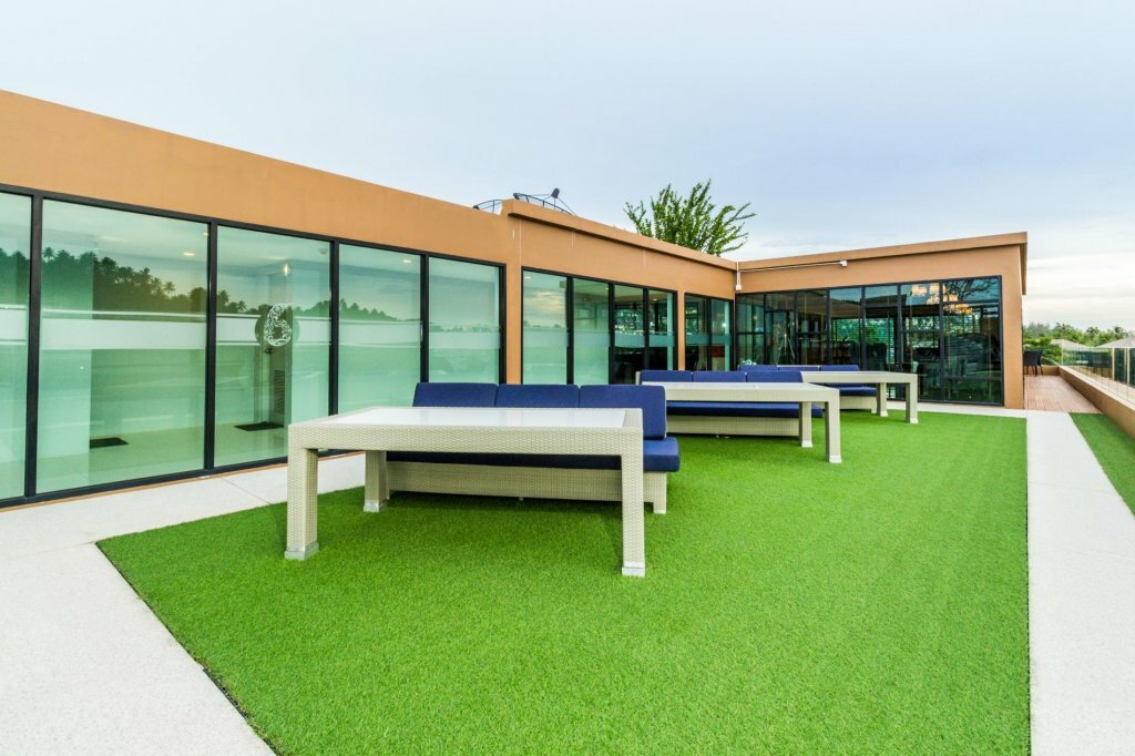 Short-term housing rental Phuket: Studio 700m plage Surin, Phuket Province, photo