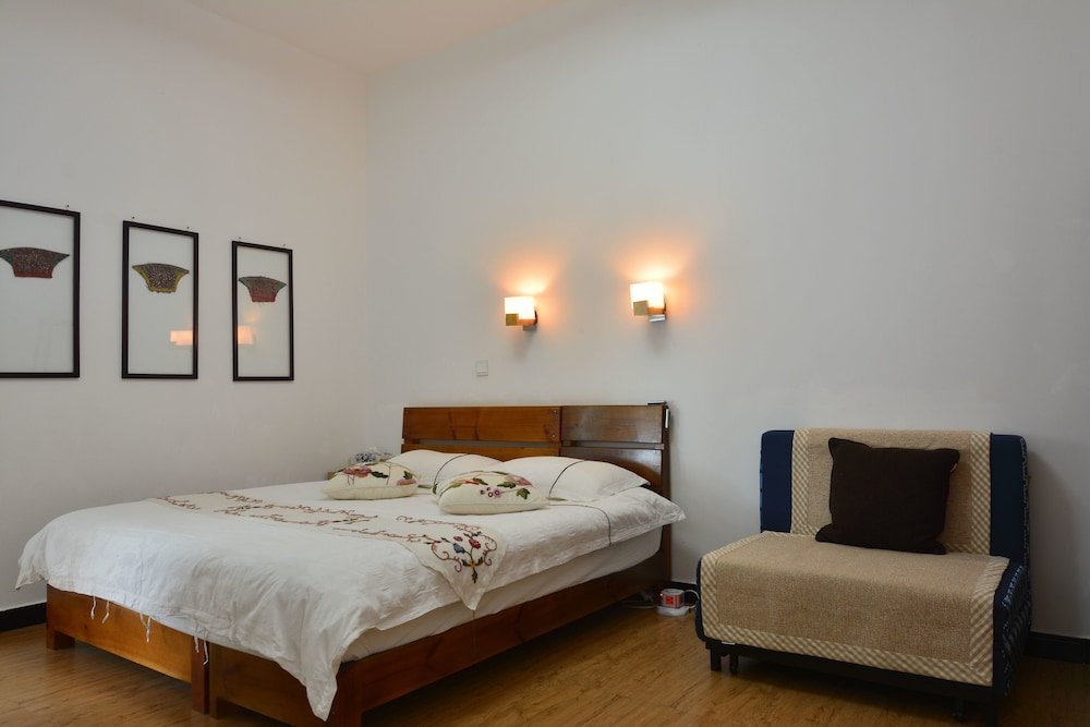 Фото ErHai Gate No. 1 Hotel