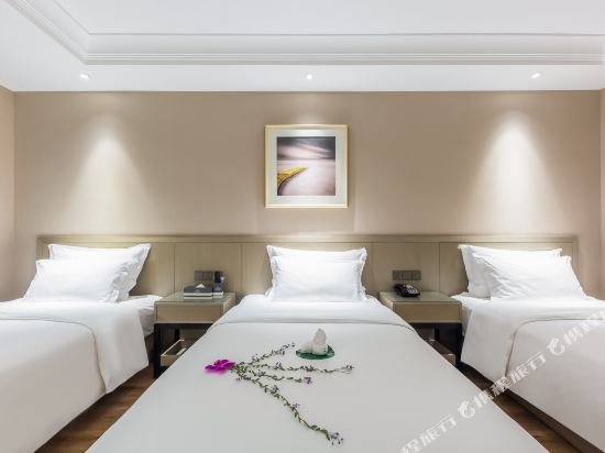 Фото Byland World Hotel Yiwu