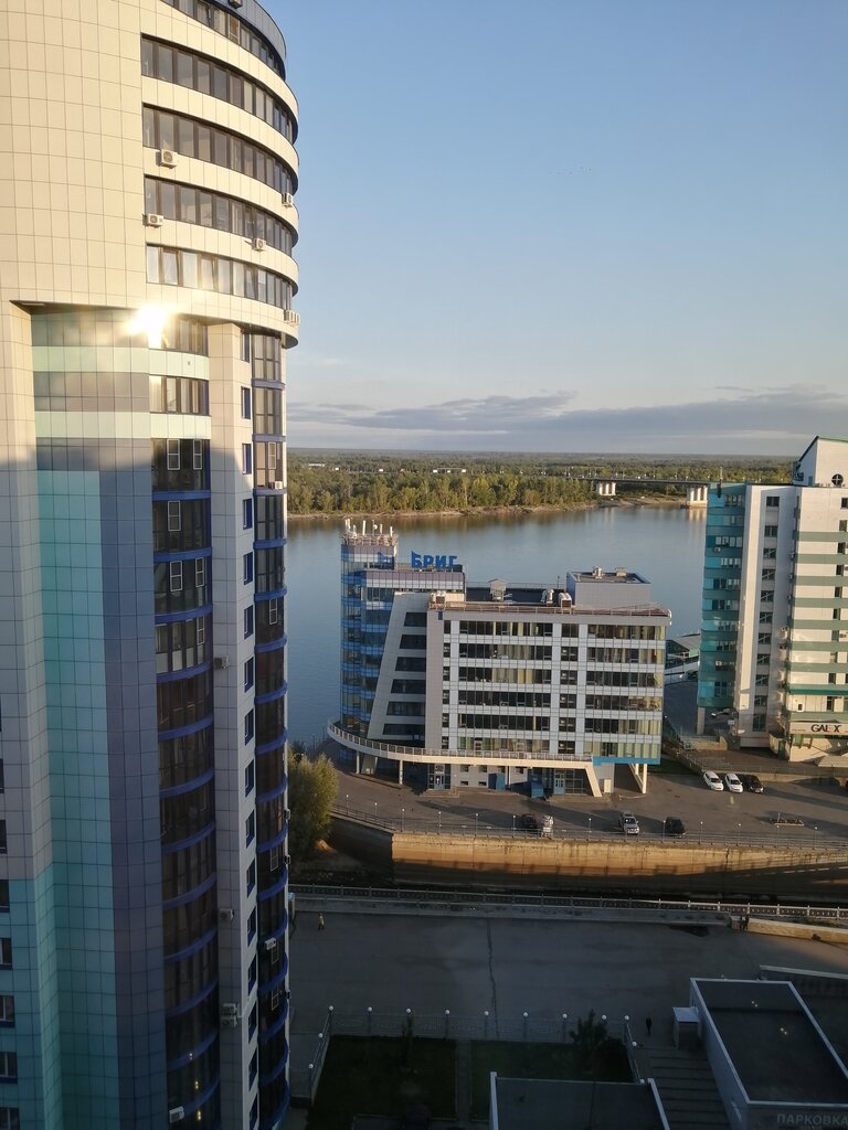 مركز أعمال Ofisny tsentr Delovoy Tsentr Brig ، بارناول، صورة