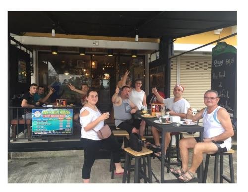 Фото InnKhunHouse