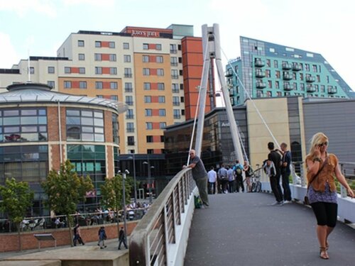 Гостиница Jurys Inn Leeds в Лидсе
