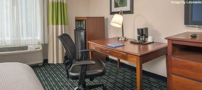 Фото Fairfield Inn & Suites Dulles Airport Chantilly