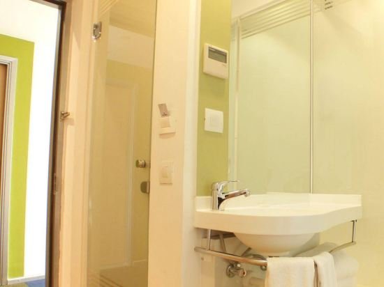Фото Holiday Inn Express Ahmdabad Prahlad Nagar, an Ihg Hotel
