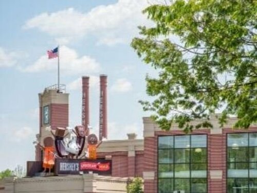 Внешний вид отеля Howard Johnson by Wyndham Hershey в Тауншипе Деррях, фото 4