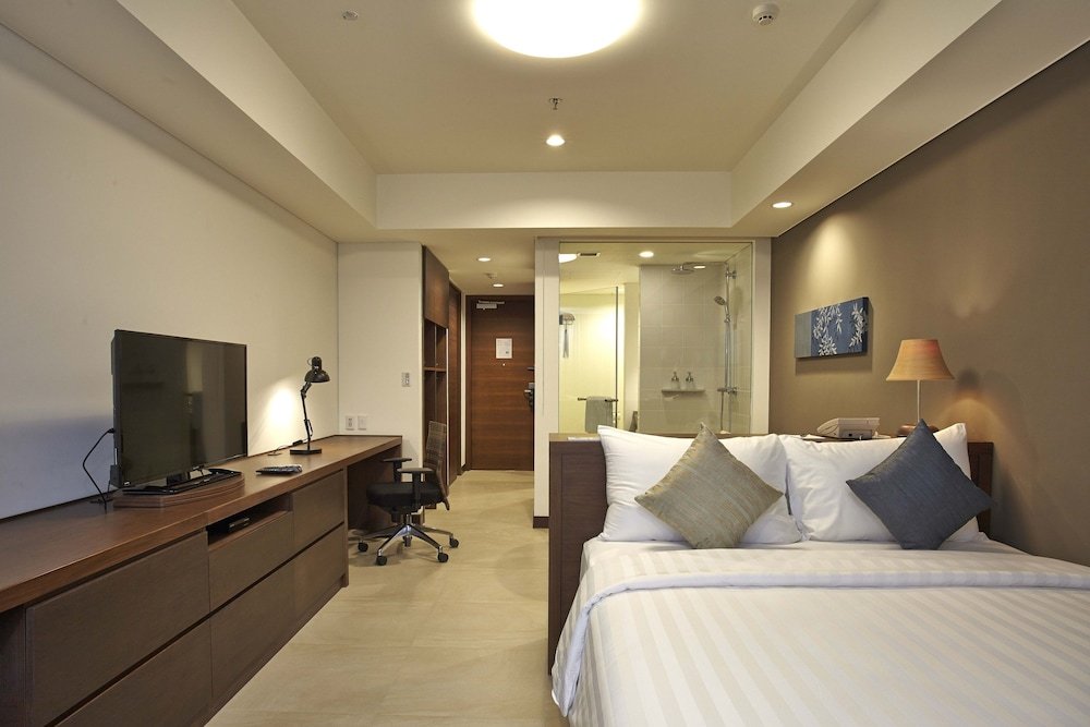 Фото Axia South Cikarang Service Apartment
