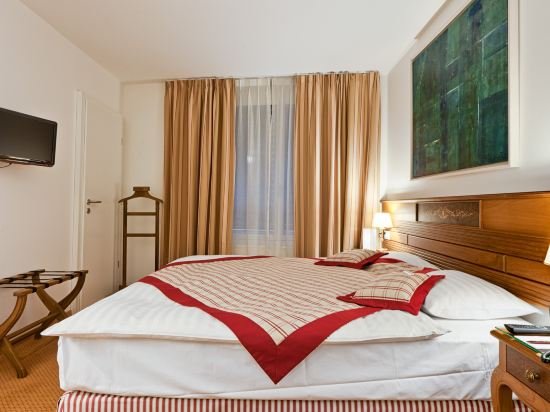 Фото Hôtel de la Couronne