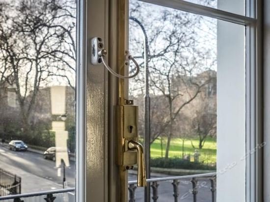 Фото Lse Passfield Hall - Campus Accommodation