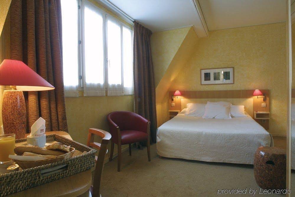 Фото Etoile Park Hotel