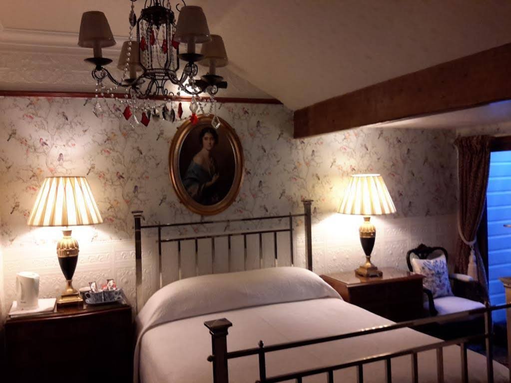 Фото The Lonsdale