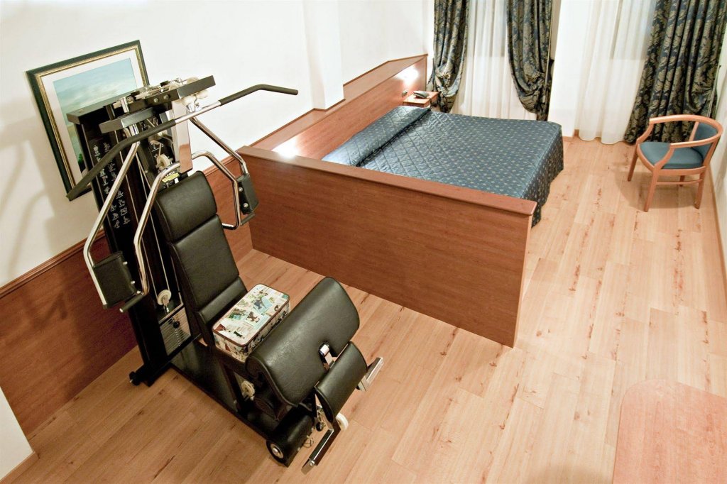 Фото Point Hotel