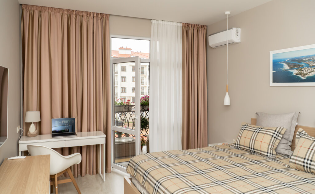 Short-term housing rental Bay Emerald Apartments, Gelendgik, photo