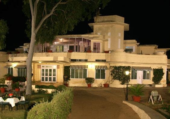 Фото Shikarbadi Hotel