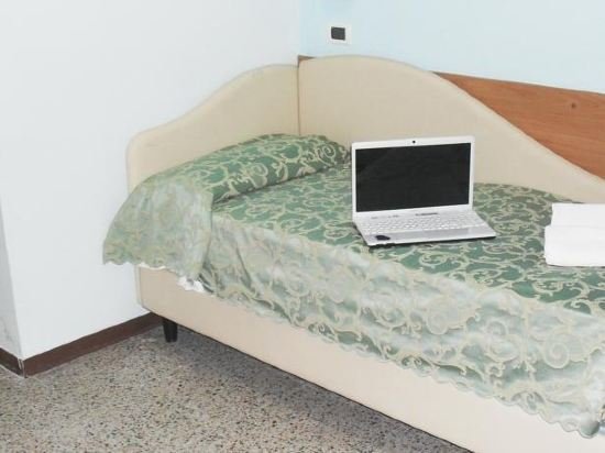 Фото Гостевой Дом Eliseo Budget