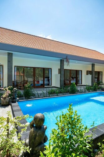 Гостиница Oyo 912 Pondok Garden Bali Guesthouse в Нуса-Дуа