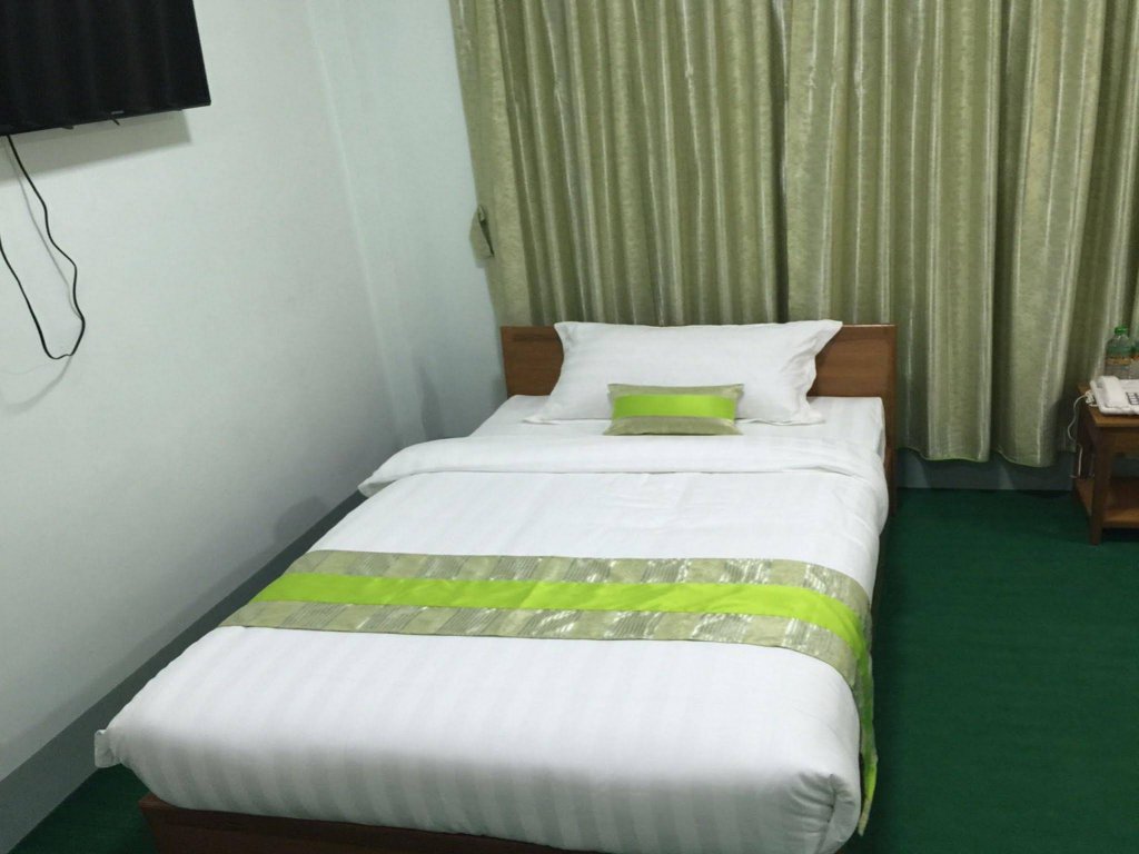 Фото Green Days Inn