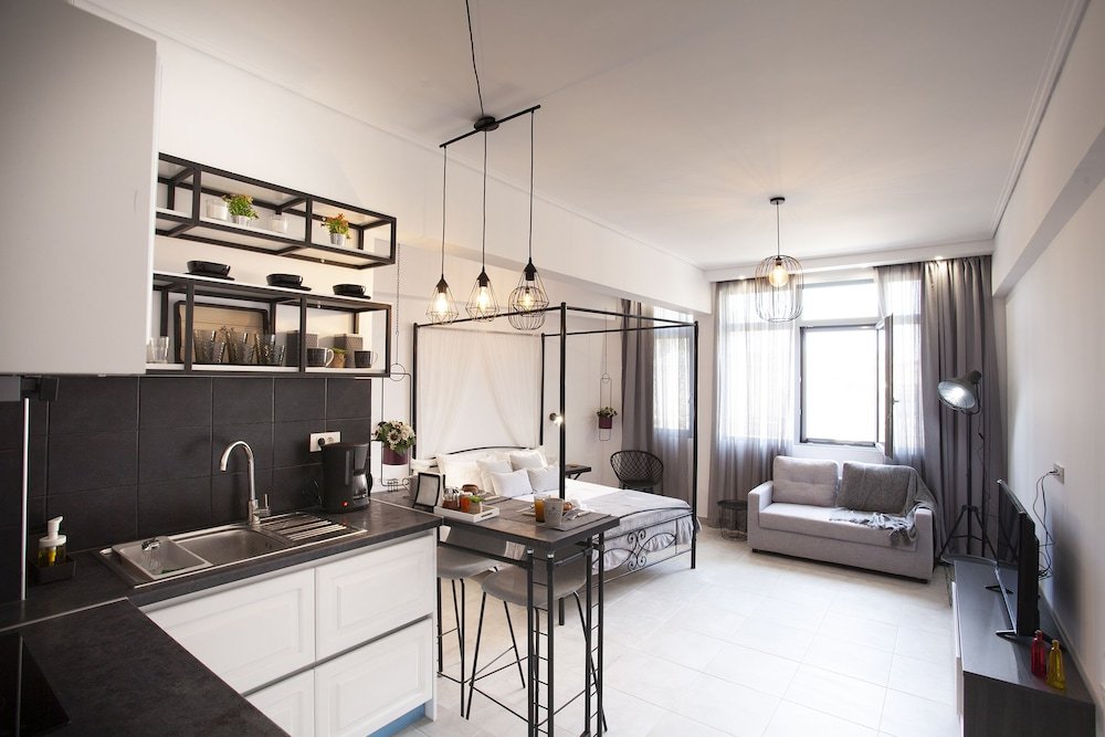 Фото Aristophanes Luxury Flat Psyrri Square