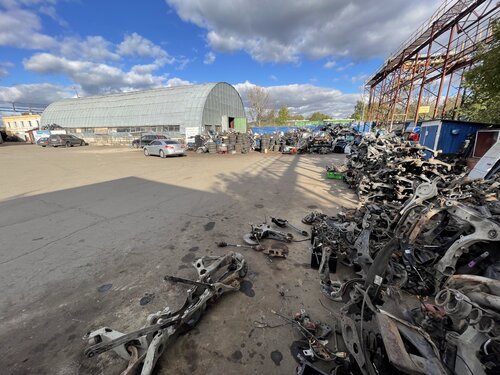 Car disassembly Avtorazbor Volvo & Lr, Moscow, photo