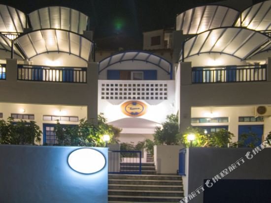 Фото Erato Apartments