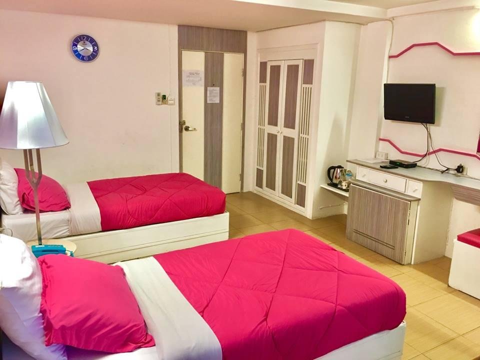 Фото Highway Hotel