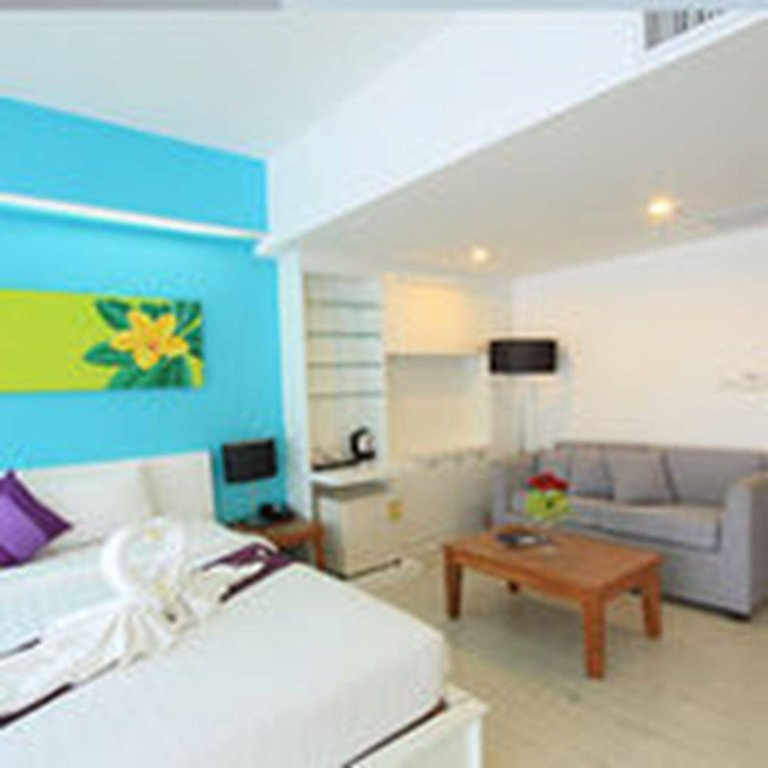 Фото Days Inn by Wyndham Aonang Krabi