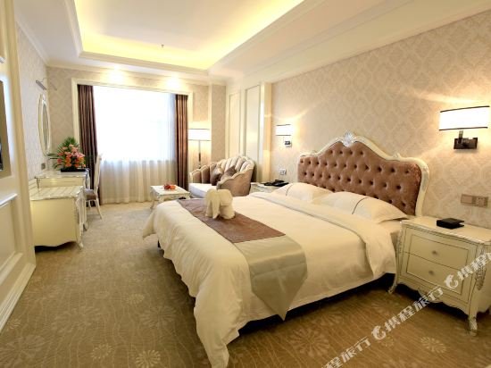Фото Zhuhai Rongfeng Hotel