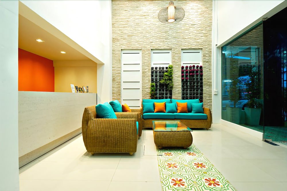 Фото отеля 2